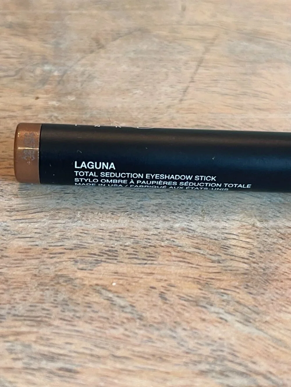 NARS swipe shade